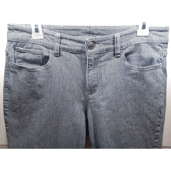 christopher & banks Size 6 Striped Capris Tapered Legs Navy White Denim Stretch - Picture 2 of 8